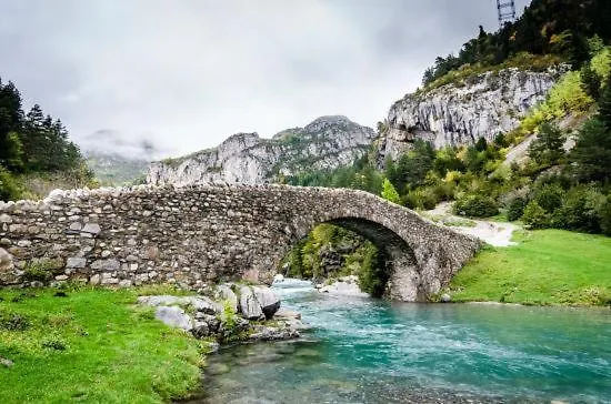 Camping El Chate Tiendas *